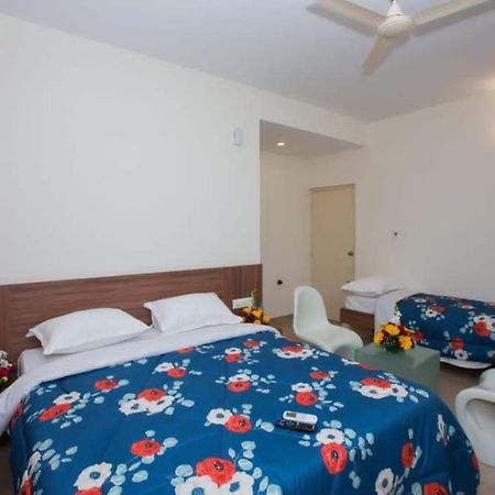 Hotel Vijaya Lakshmi Residency - Yeshwanthpur Bangalore Bagian luar foto