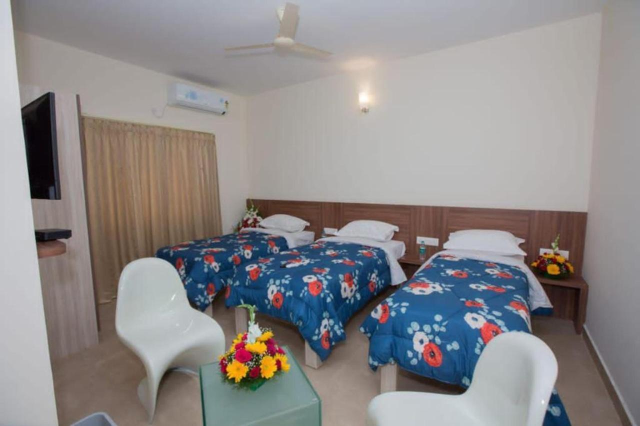 Hotel Vijaya Lakshmi Residency - Yeshwanthpur Bangalore Bagian luar foto