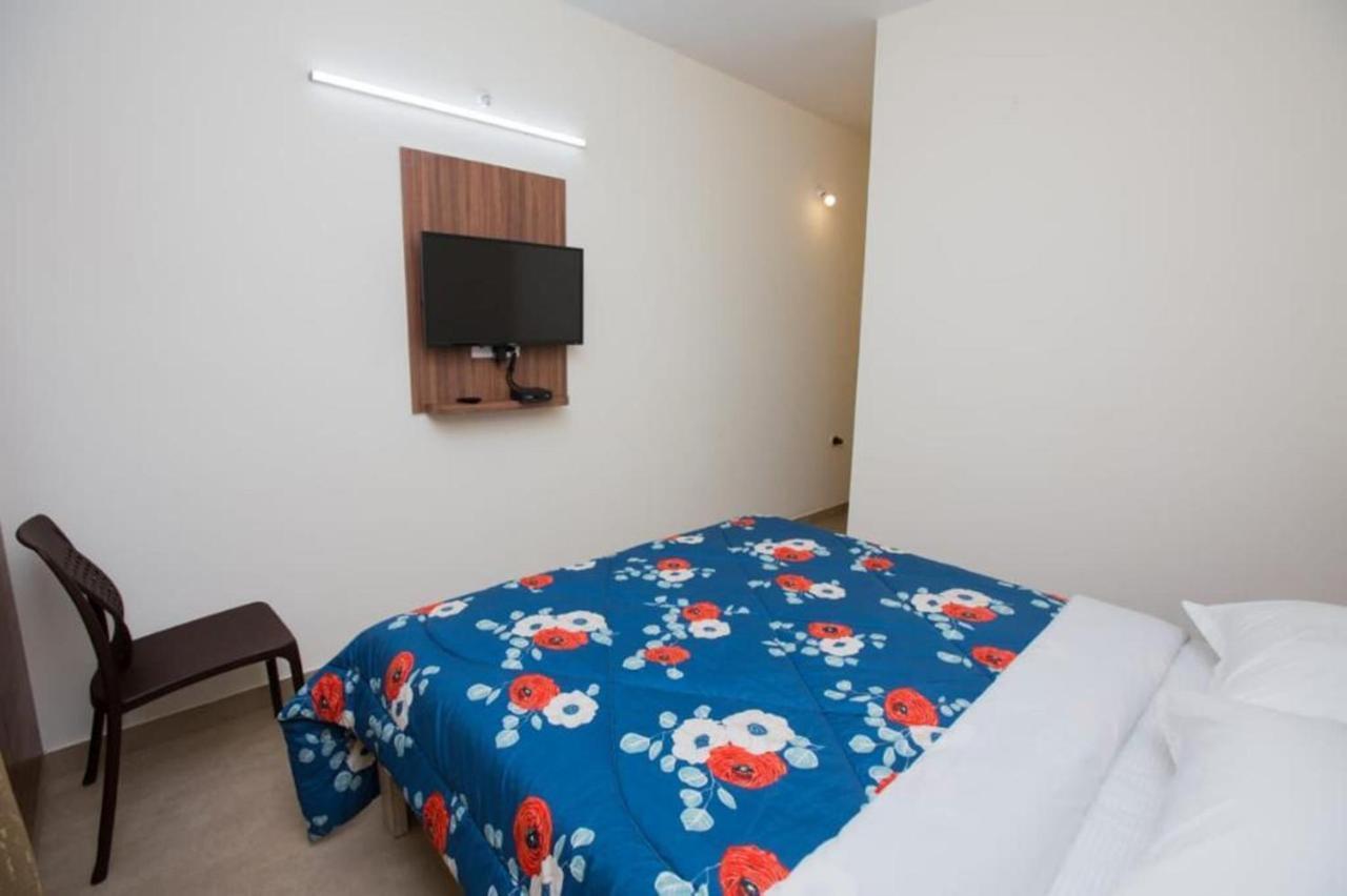 Hotel Vijaya Lakshmi Residency - Yeshwanthpur Bangalore Bagian luar foto