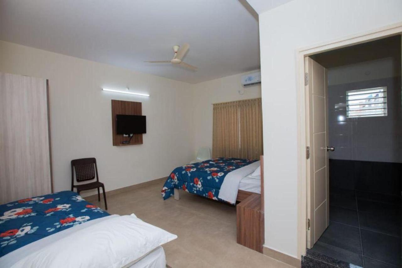 Hotel Vijaya Lakshmi Residency - Yeshwanthpur Bangalore Bagian luar foto